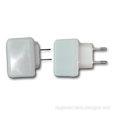 Mobile Phone Chargers with 500mA Output Current and Input Voltage of 110 to 240V